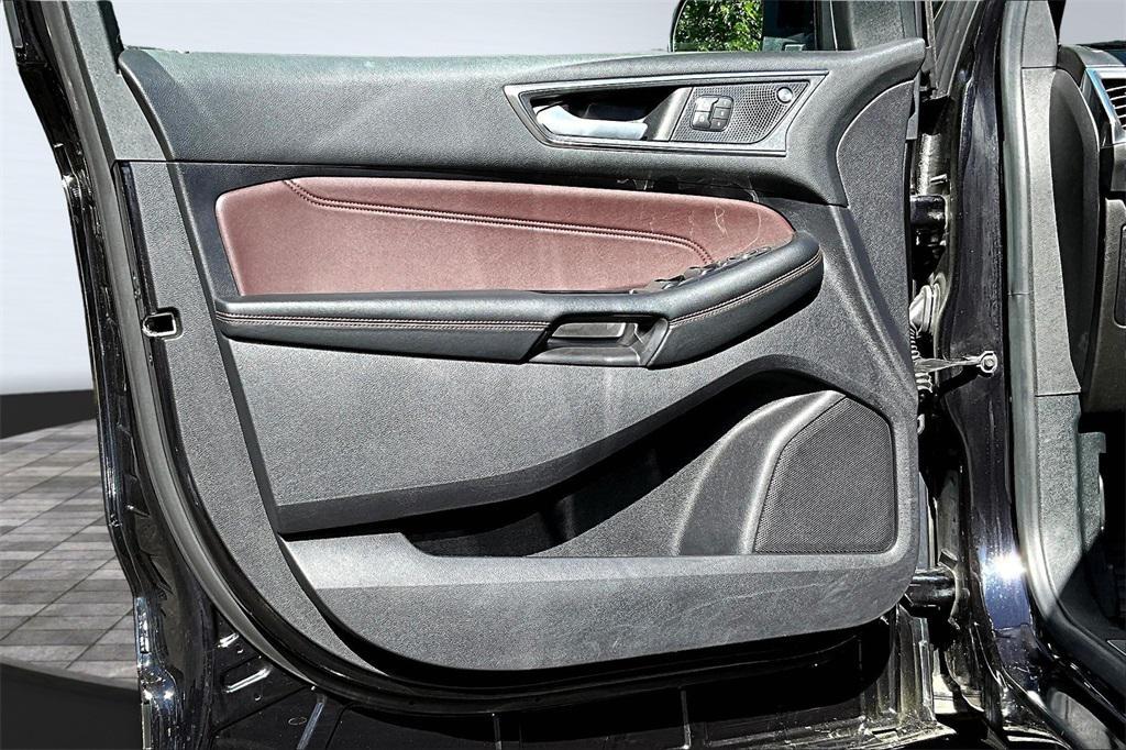 used 2020 Ford Edge car, priced at $17,995