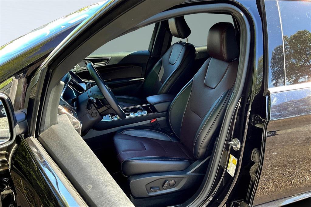 used 2020 Ford Edge car, priced at $17,995