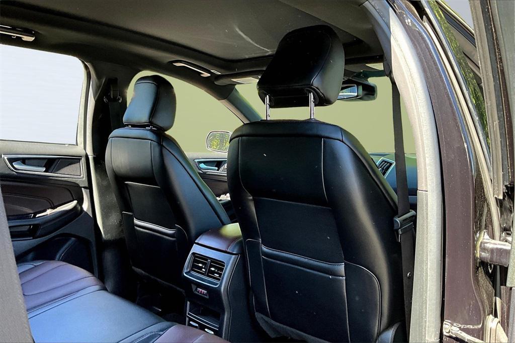 used 2020 Ford Edge car, priced at $17,995