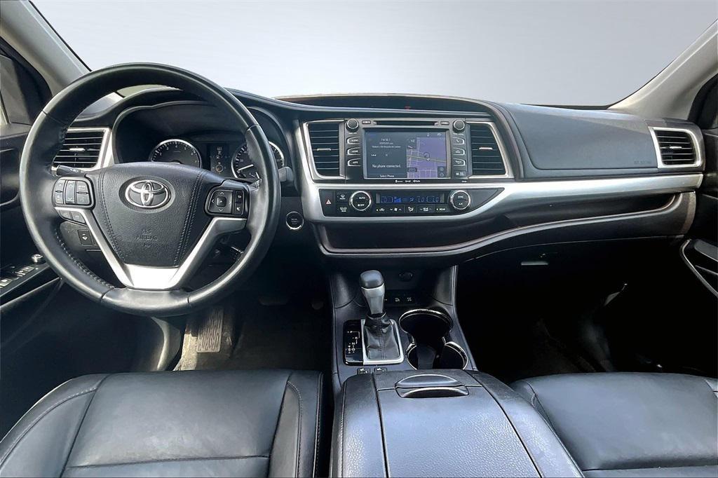 used 2016 Toyota Highlander car, priced at $19,295