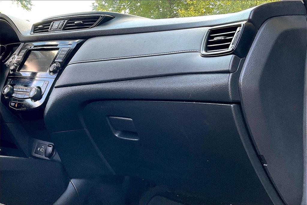 used 2018 Nissan Rogue car, priced at $12,095