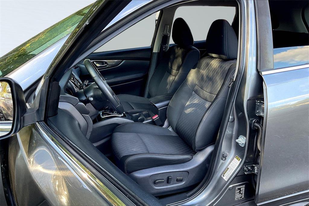 used 2018 Nissan Rogue car, priced at $12,095
