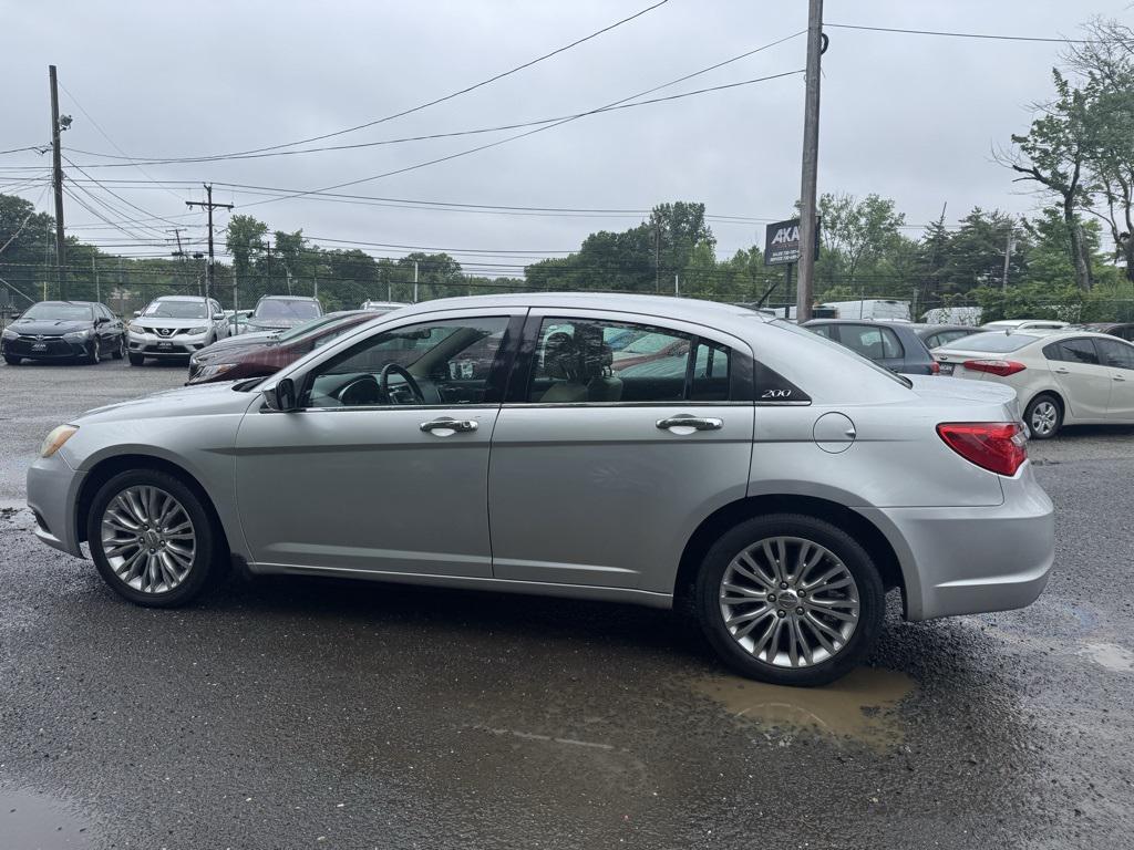 used 2011 Chrysler 200 car, priced at $5,995