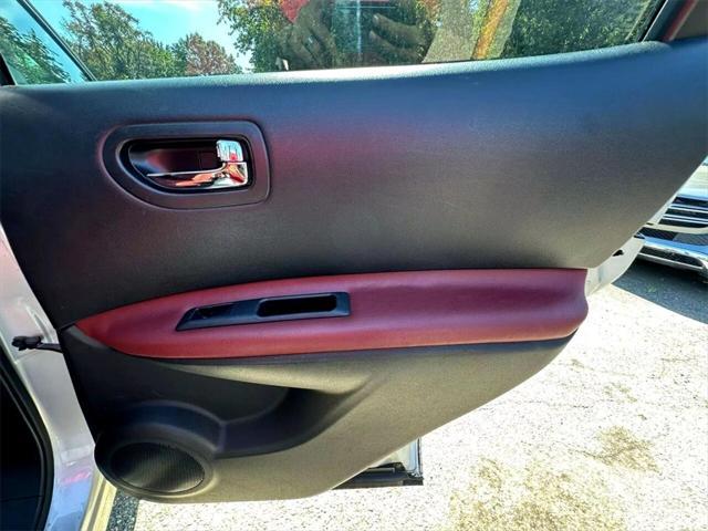 used 2014 Nissan Rogue Select car, priced at $7,795