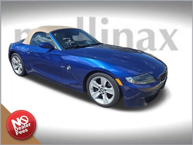 used 2007 BMW Z4 car, priced at $14,500