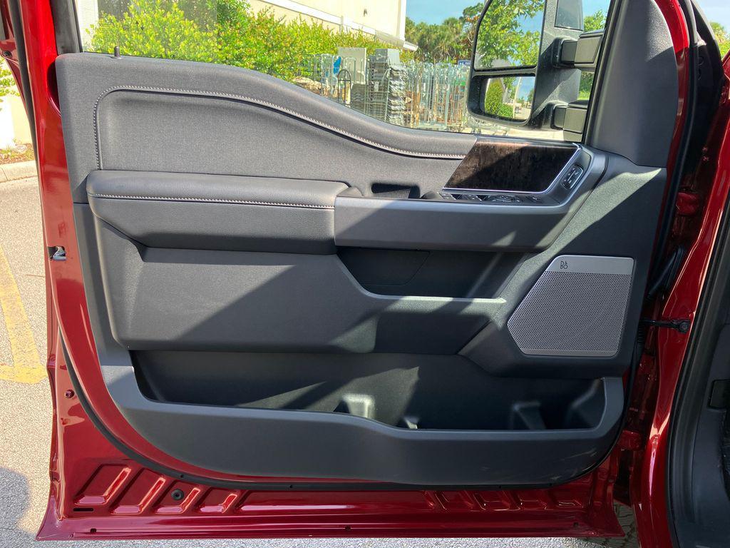 new 2025 Ford F-250 car, priced at $87,280