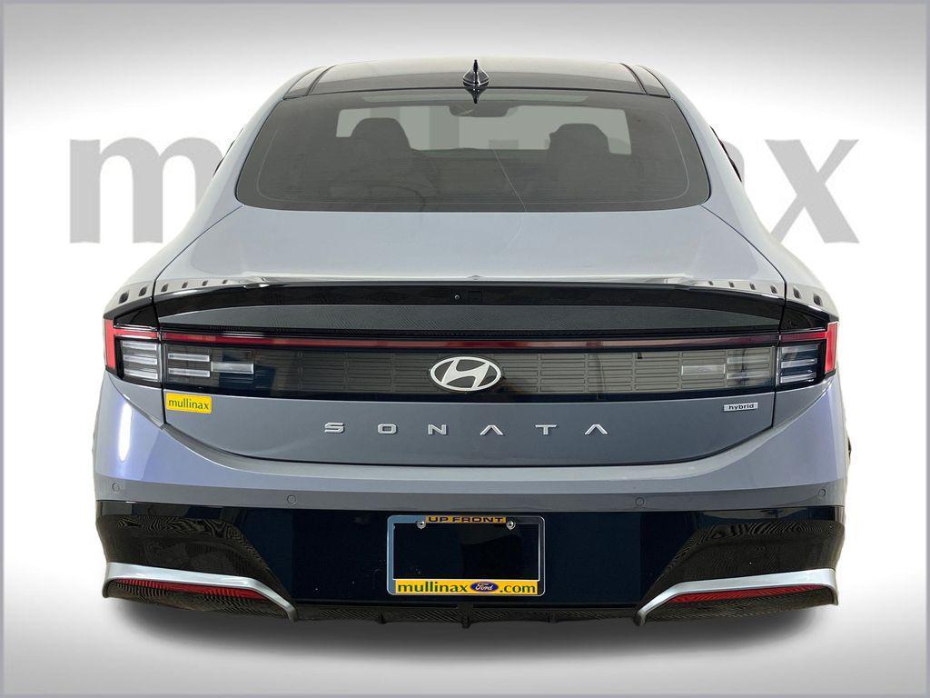 used 2024 Hyundai Sonata Hybrid car, priced at $29,900