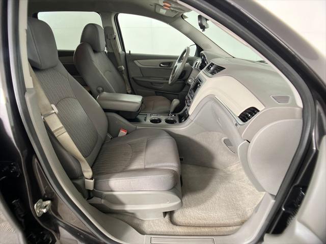 used 2016 Chevrolet Traverse car, priced at $8,900