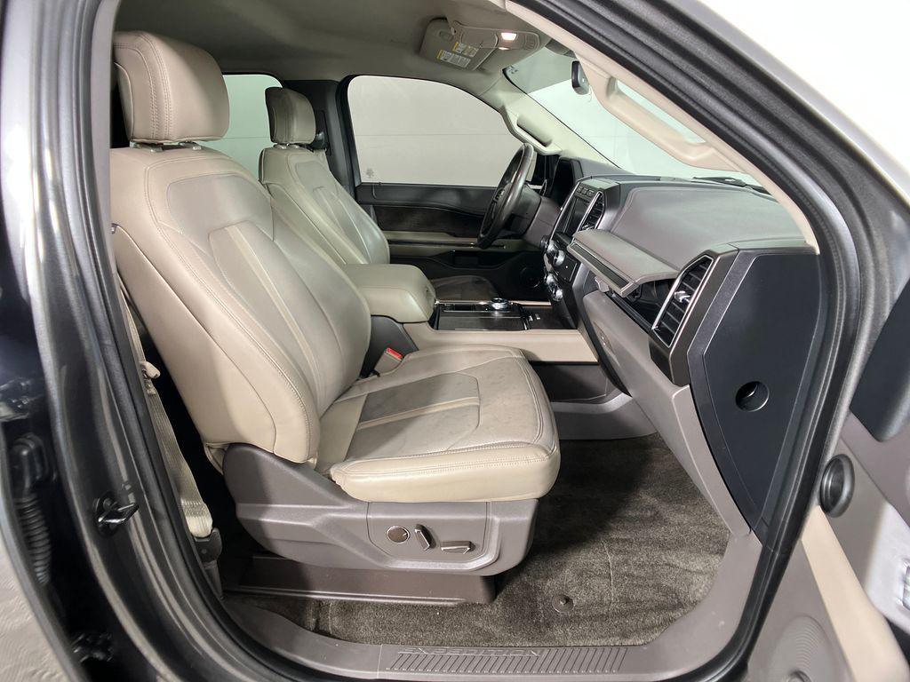 used 2018 Ford Expedition car, priced at $25,501
