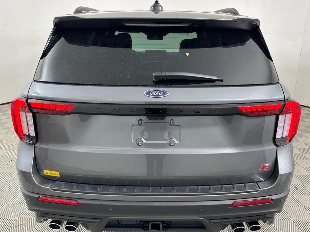 new 2025 Ford Explorer car, priced at $53,507