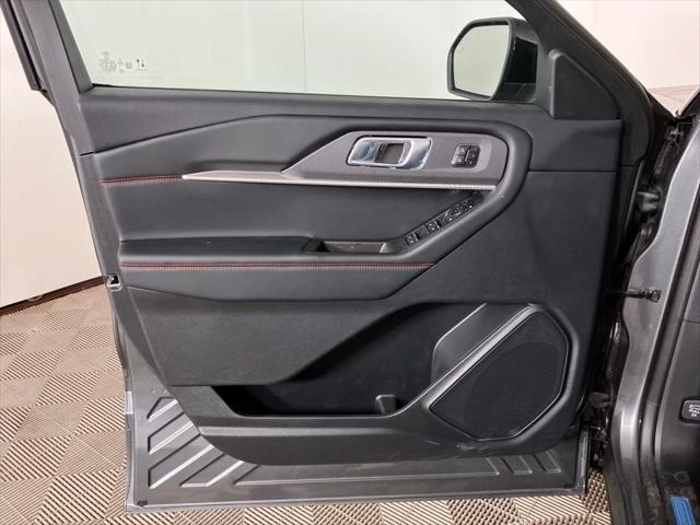 new 2025 Ford Explorer car, priced at $48,821