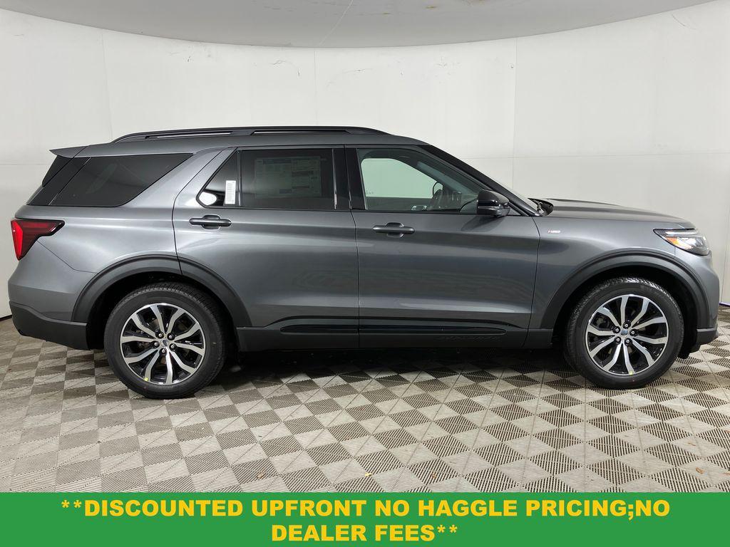 new 2025 Ford Explorer car, priced at $44,186