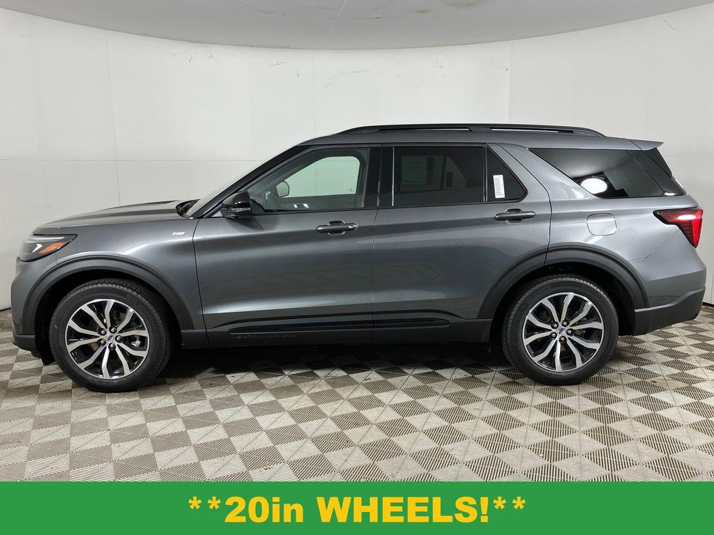 new 2025 Ford Explorer car, priced at $44,186