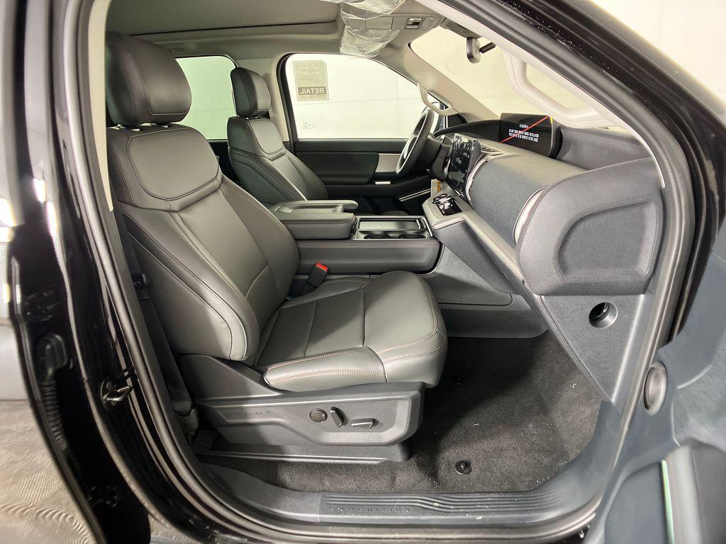 new 2025 Ford Expedition car, priced at $65,641