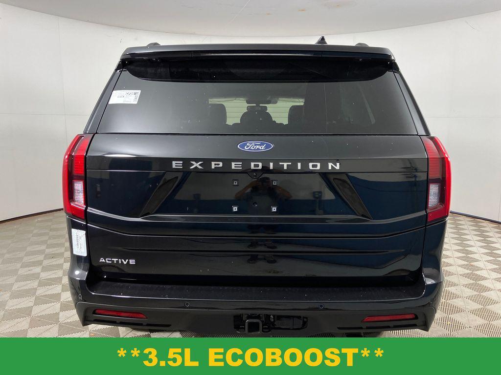 new 2025 Ford Expedition car, priced at $66,696