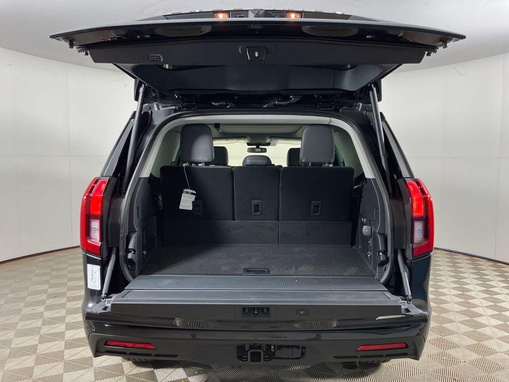 new 2025 Ford Expedition car, priced at $65,641