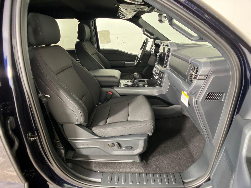 new 2025 Ford F-150 car, priced at $51,965