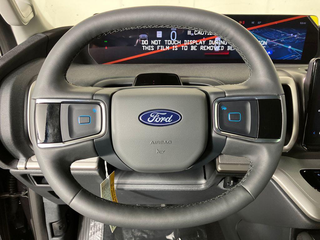 new 2025 Ford Expedition Max car, priced at $68,998