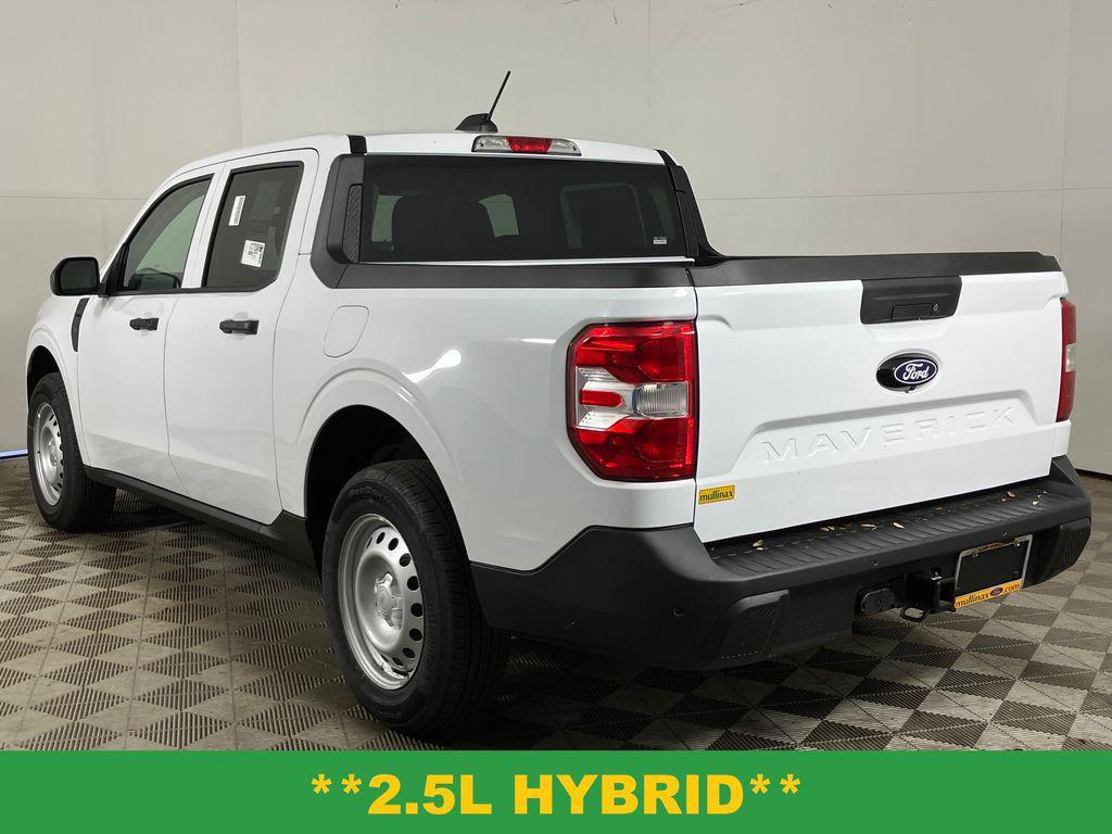 new 2025 Ford Maverick car, priced at $34,095
