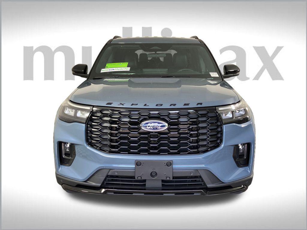 new 2025 Ford Explorer car, priced at $43,796