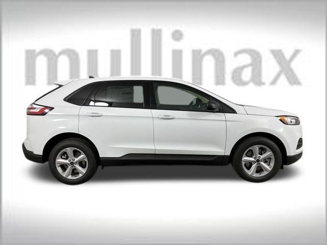 new 2024 Ford Edge car, priced at $33,005