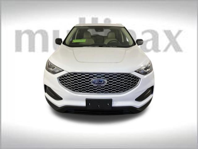 new 2024 Ford Edge car, priced at $33,005