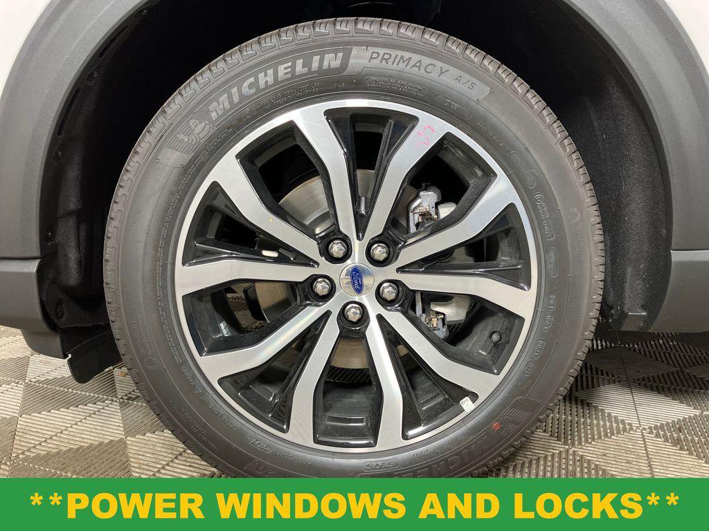 new 2025 Ford Explorer car, priced at $43,078