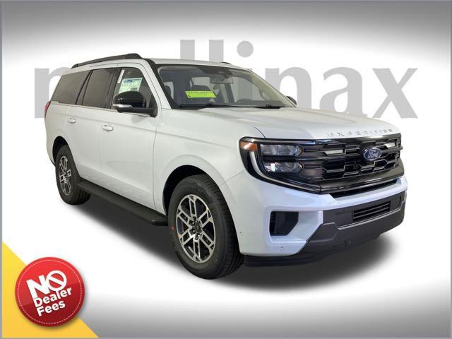 new 2025 Ford Expedition car, priced at $67,196
