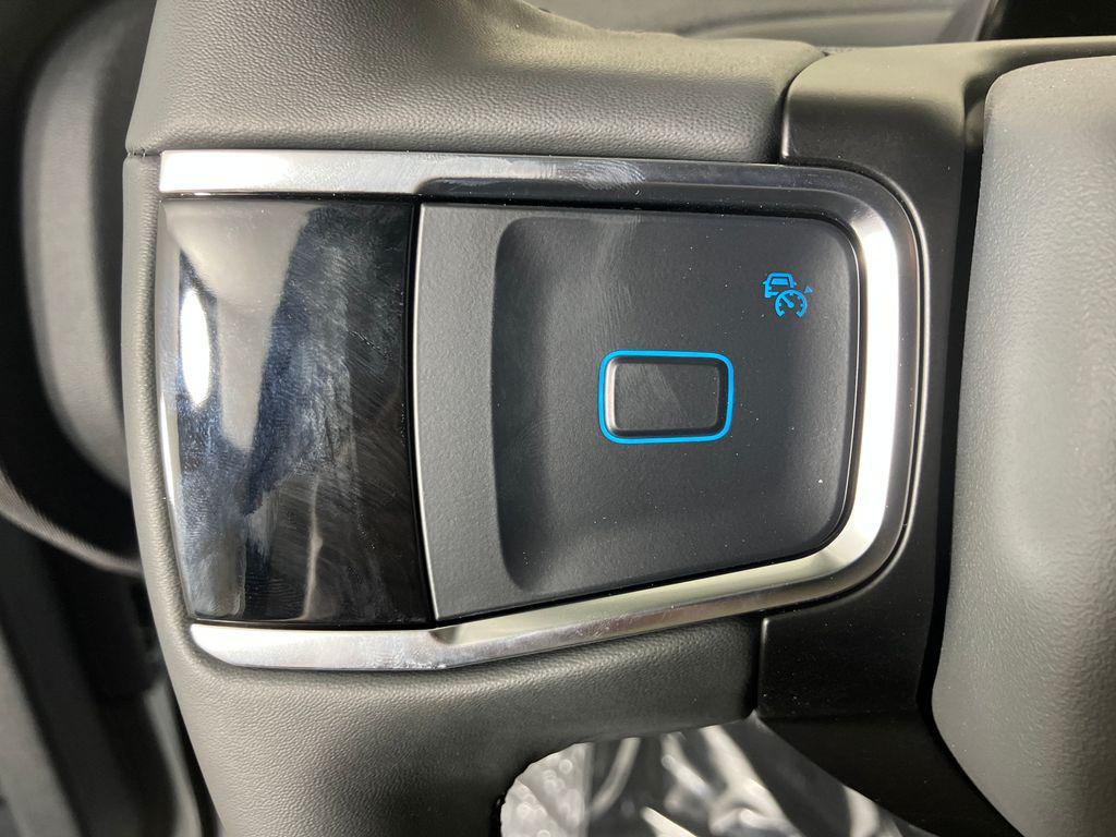 new 2025 Ford Expedition car, priced at $64,141