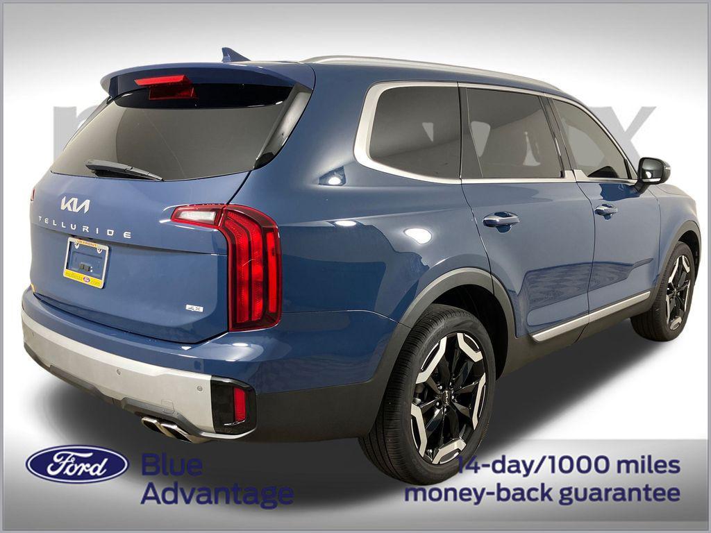 used 2024 Kia Telluride car, priced at $32,000
