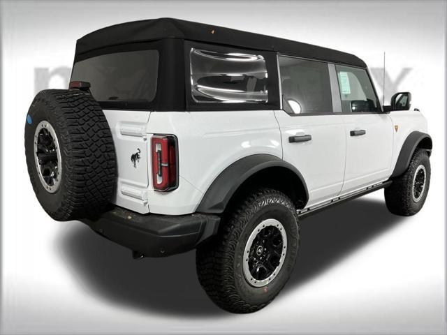 new 2024 Ford Bronco car, priced at $57,587