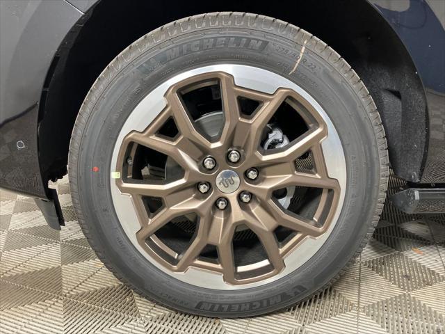 new 2025 Ford Expedition car, priced at $83,533