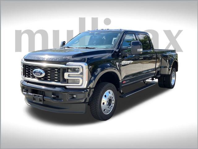 new 2025 Ford F-450 car, priced at $106,205