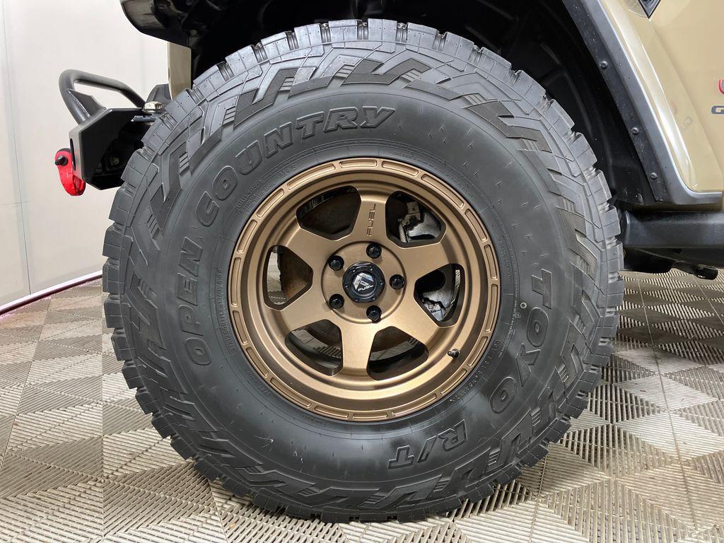 used 2020 Jeep Gladiator car, priced at $35,001