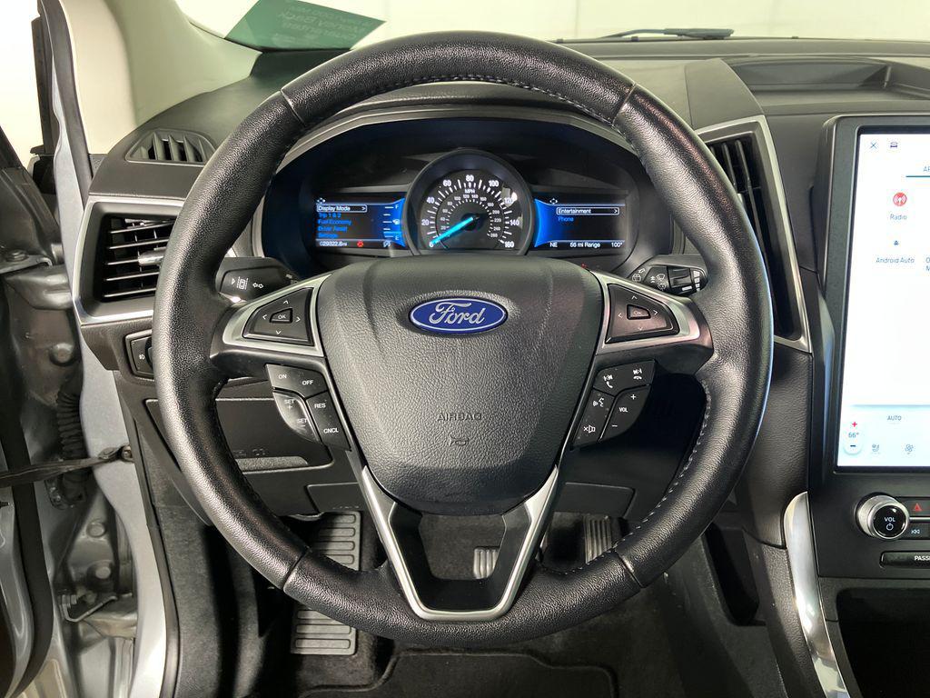 used 2024 Ford Edge car, priced at $30,500
