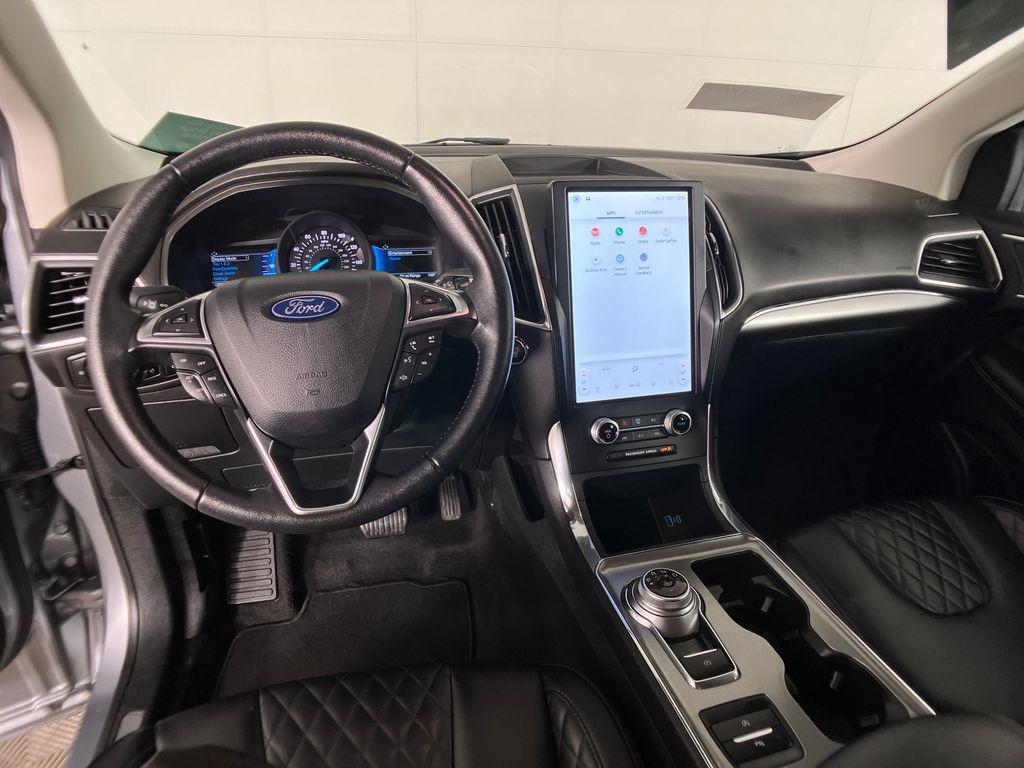 used 2024 Ford Edge car, priced at $30,500
