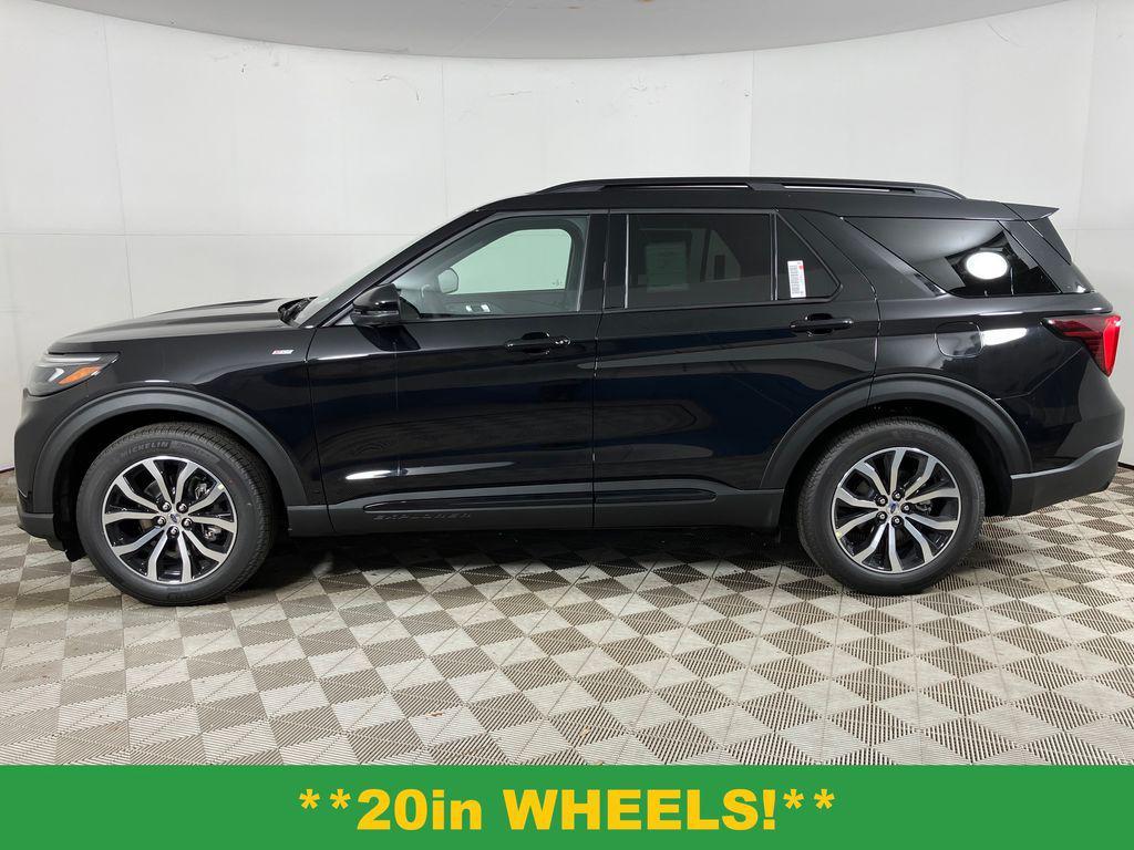 new 2025 Ford Explorer car, priced at $44,186