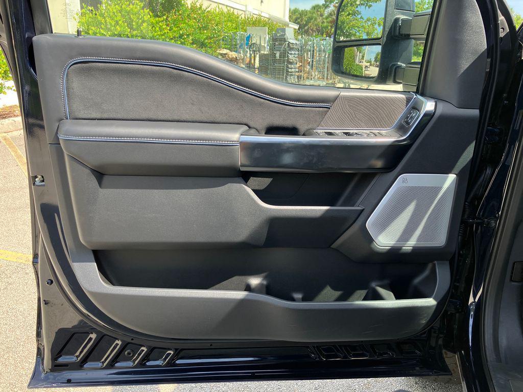 new 2025 Ford F-250 car, priced at $91,674