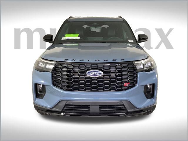 new 2025 Ford Explorer car, priced at $55,340