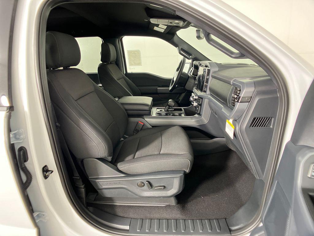 new 2025 Ford F-150 car, priced at $55,555