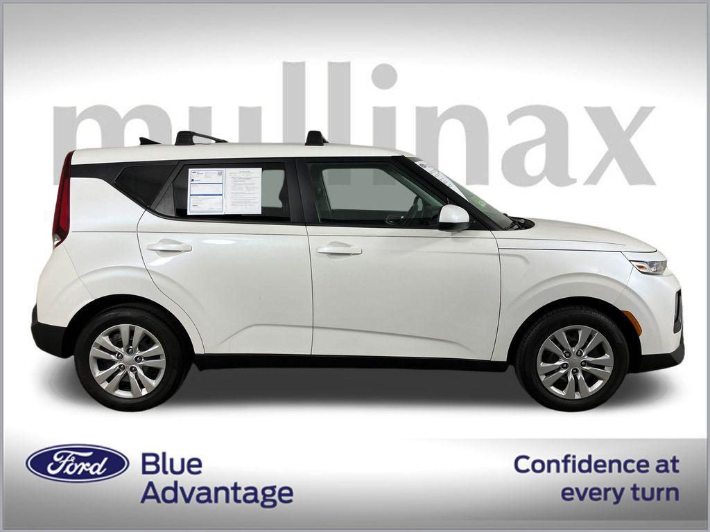 used 2022 Kia Soul car, priced at $16,501