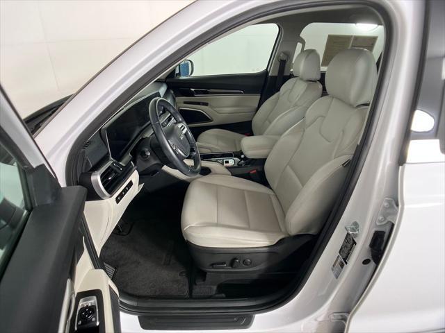 used 2024 Kia Telluride car, priced at $36,900