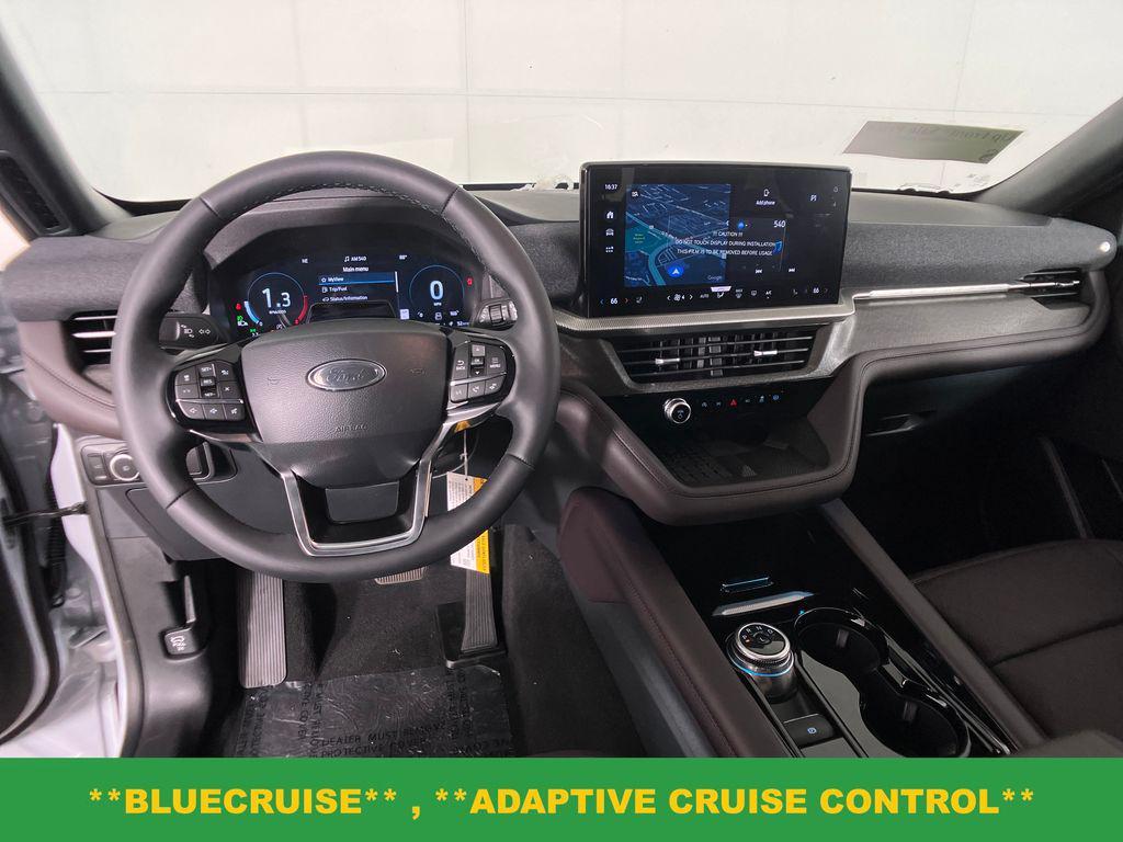 new 2025 Ford Explorer car, priced at $51,400