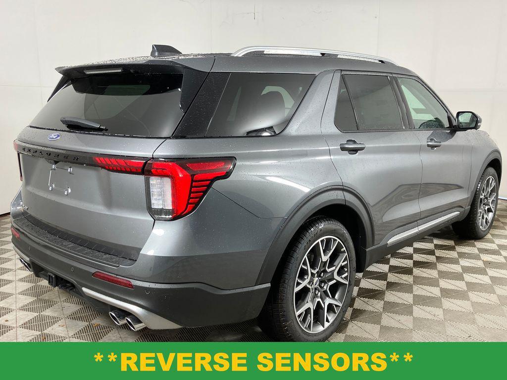 new 2025 Ford Explorer car, priced at $58,098