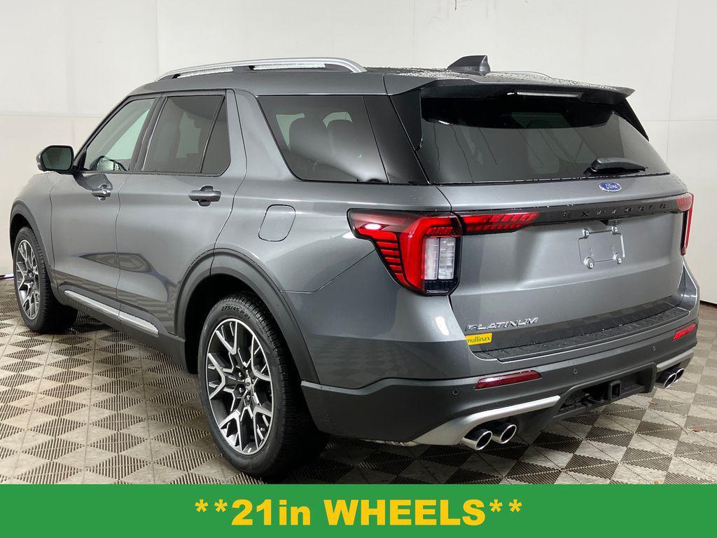 new 2025 Ford Explorer car, priced at $58,098