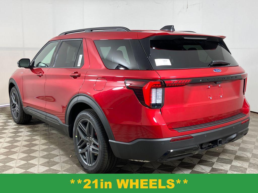 new 2025 Ford Explorer car, priced at $48,471