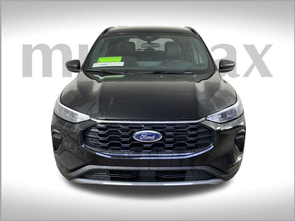 new 2025 Ford Escape car, priced at $30,278