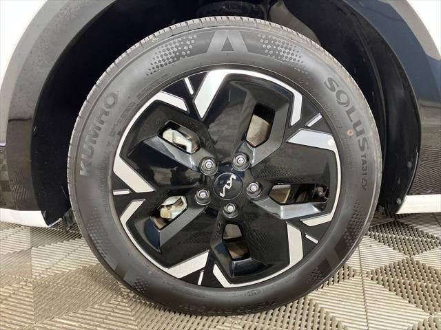 used 2024 Kia Niro EV car, priced at $22,900