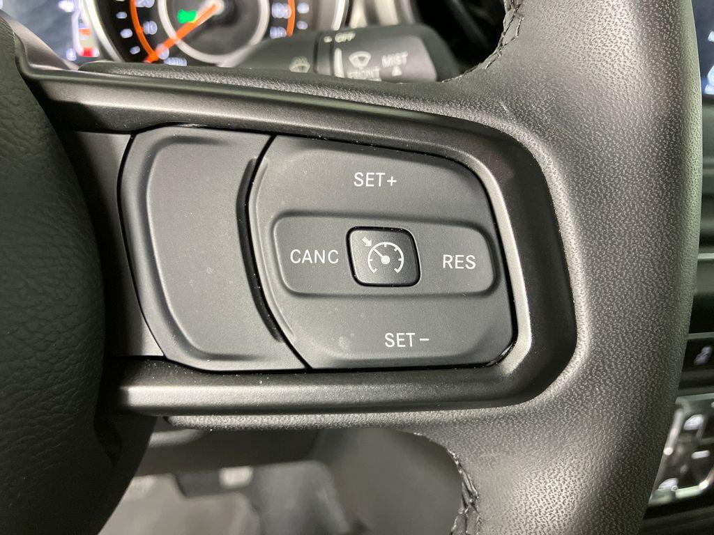 used 2023 Jeep Gladiator car, priced at $33,000