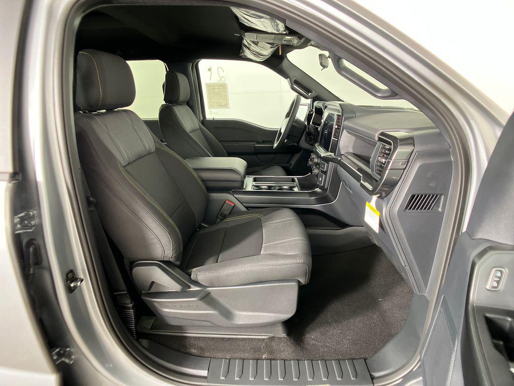 new 2025 Ford F-150 car, priced at $47,003
